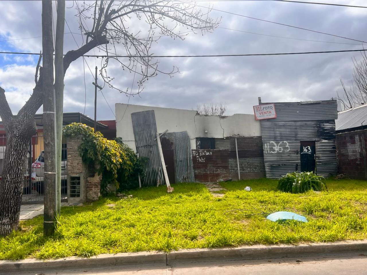 Lote  en 81 e/ 2 y 3